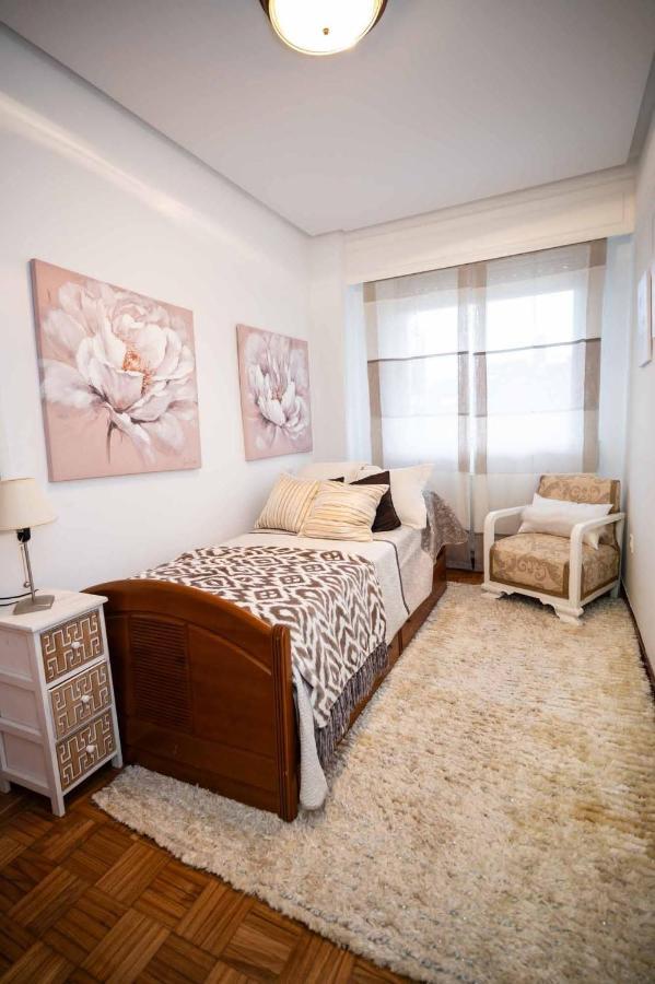 Apartamento Piso Mila Ourense Exterior foto